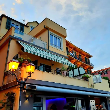 Fronte Mare Con Terrazzo Appartement *