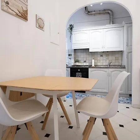Fronte Mare Con Terrazzo Apartment