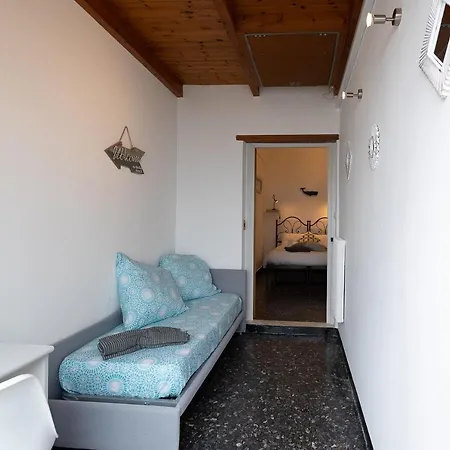 Apartment Fronte Mare Con Terrazzo *